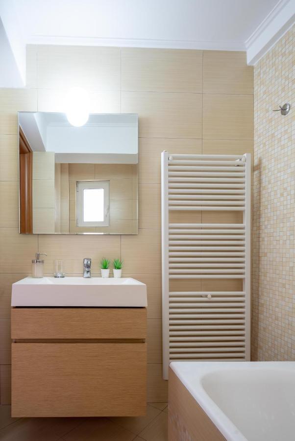 “Greek Aura” Luxury Lodging In Koukaki Atene Esterno foto